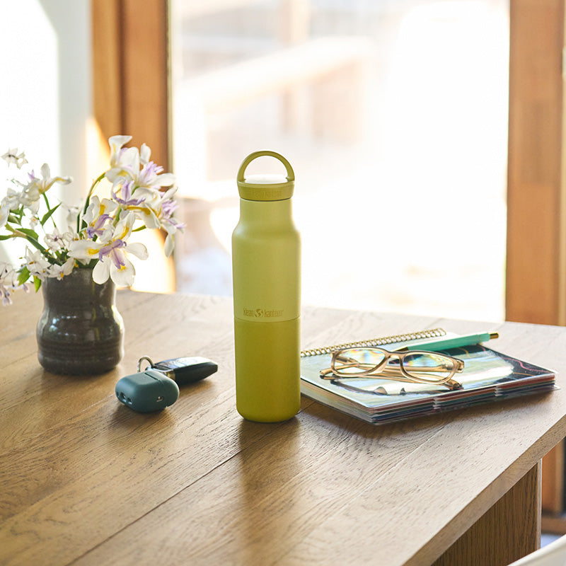 12oz-rise-classic-with-arch-loop-cap-f9 12oz_rise_classic_insulated_acacia_table_square.jpg
