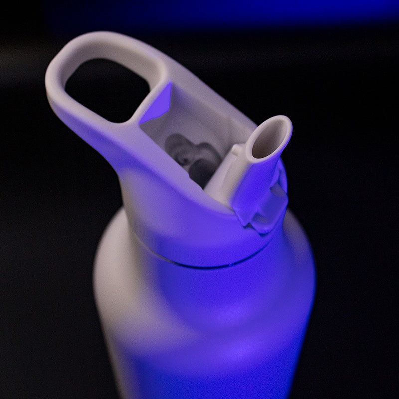 20oz-rise-classic-may-the-4th-a2 20oz_rise_classic_may_the_fourth_starwars_white_bottle_flipseal_square.jpg