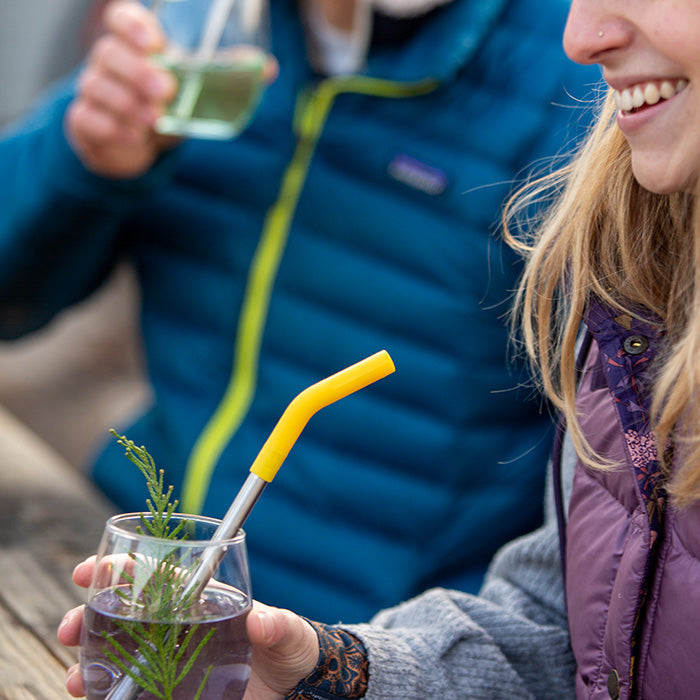 straw-4-pack-q2 recycled_steel_straw_drink_smile_lifestyle.jpg