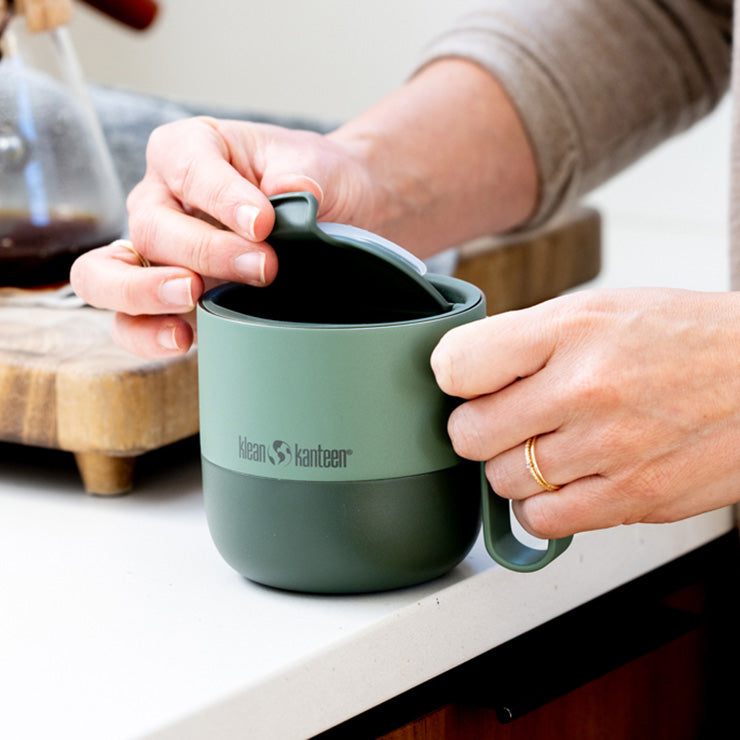 flip-lid-f0 rise_flip_lid_large_coffee_mug.jpg