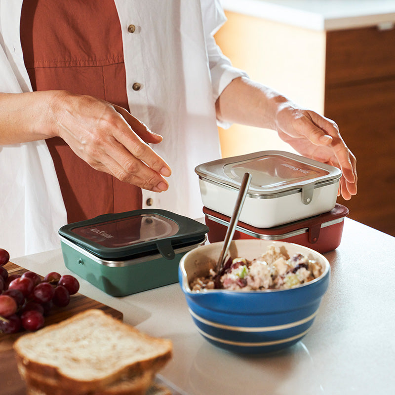 23oz-rise-food-box-lunch-j8 rise_food_lunch_box_kitchen_stack_bowl_square.jpg