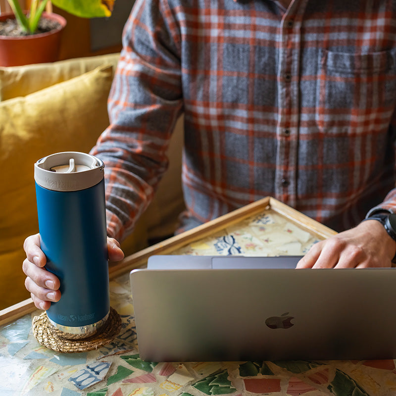 16oz-tkwide-with-cafe-cap-w1 tkwide_16oz_cafe_corsair_cafe_laptop_square.jpg