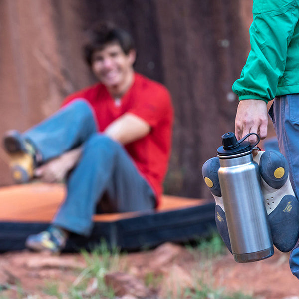 32oz-tkwide-with-chug-cap-b5 tkwide_32oz_chug_rockclimbers_square.jpg